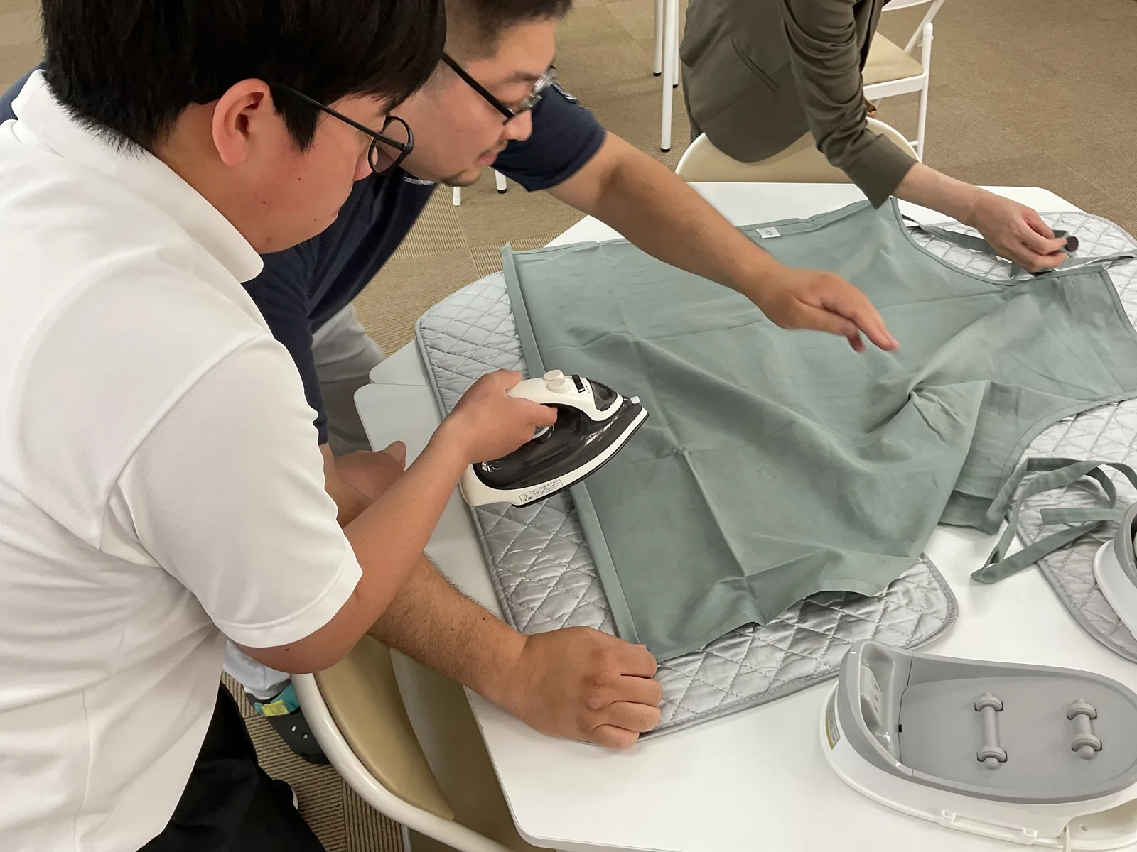 生活に必要な作業を体験する授業